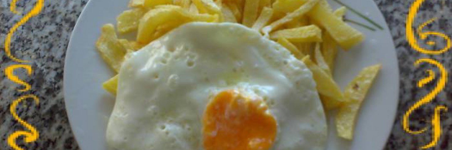 Patatas Fritas con Huevo