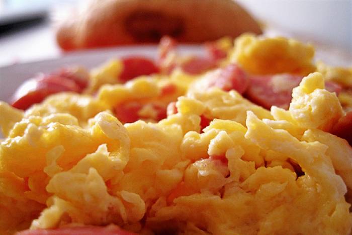 huevos revueltos con queso | Recetas Gallina Blanca