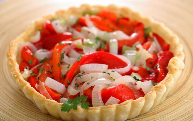 Tarta de pimientos y cebollas