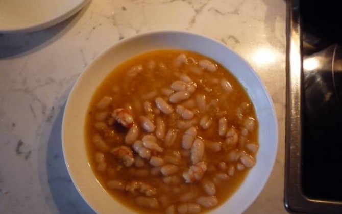 judías blancas con gambas