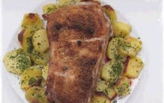 costillar de cerdo asado con patatas al microondas