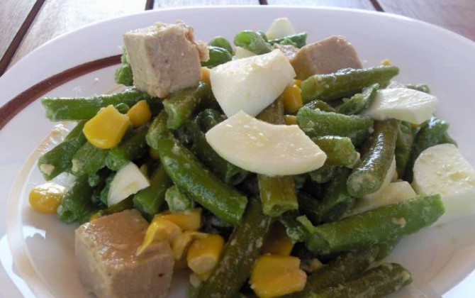 ensalada de judías verdes con atún