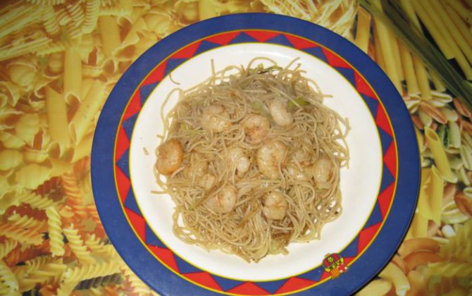 fideos de arroz con gambas