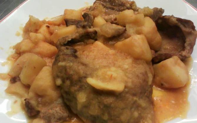 fricandó de ternera con patatas