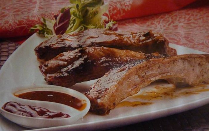 costillas asadas al ketchup para  peguero
