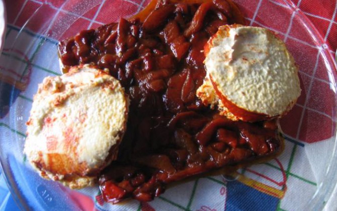 pimientos caramelizados con queso de cabra