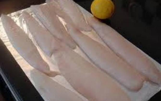 filetes de gallo de cena de verano