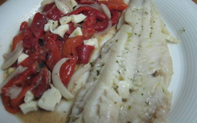 filete de abadejo al limón con pimentada