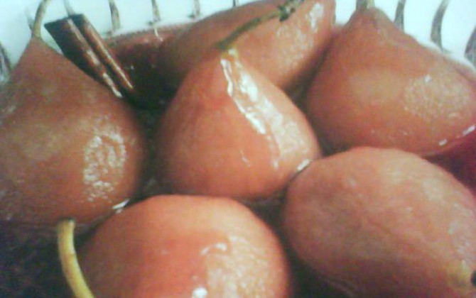 peras al moscatel