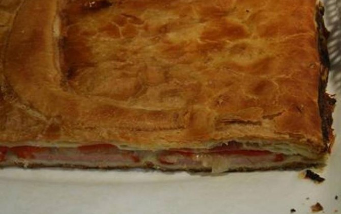 empanada de dátiles y bacon