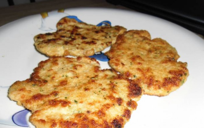 filetes rusos de carne picada de pollo