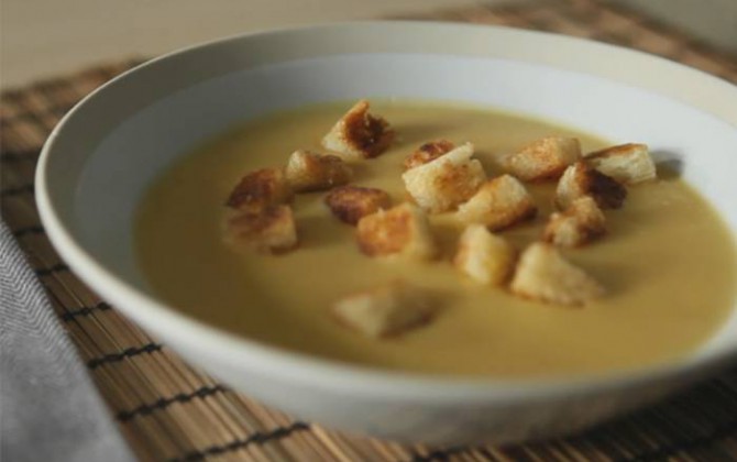 Receta de crema de calabaza con picatostes