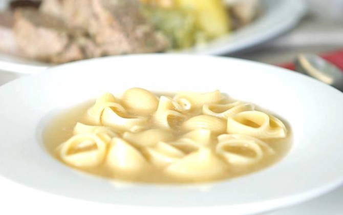 Sopa de Galets de Navidad