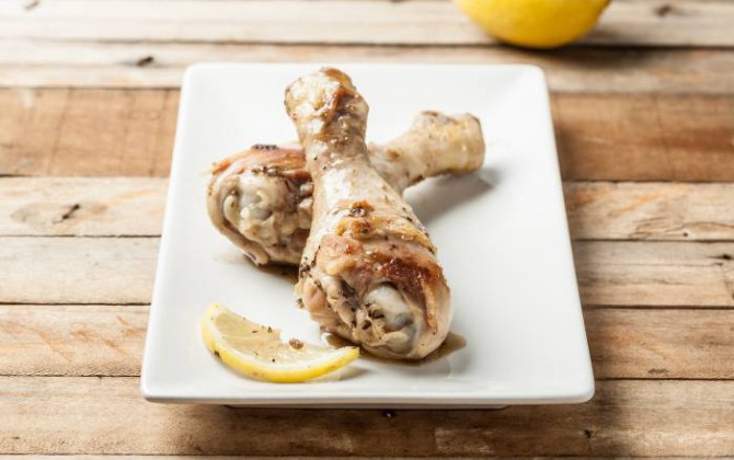 muslos de pollo al limón