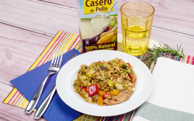 Arroz con pollo y verduras