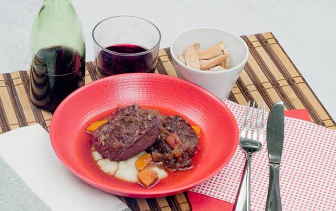 Carrilleras de cerdo al vino tinto