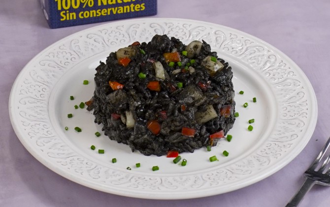receta_gallinablanca_arroznegroconsepia