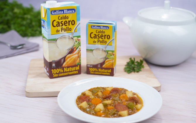 Lentejas con chorizo y patata con producto