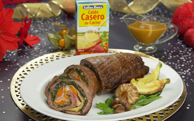 Emplatado con producto carne rellana para navidad