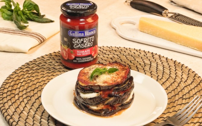 Emplatado berenjenas a la parmesana con producto