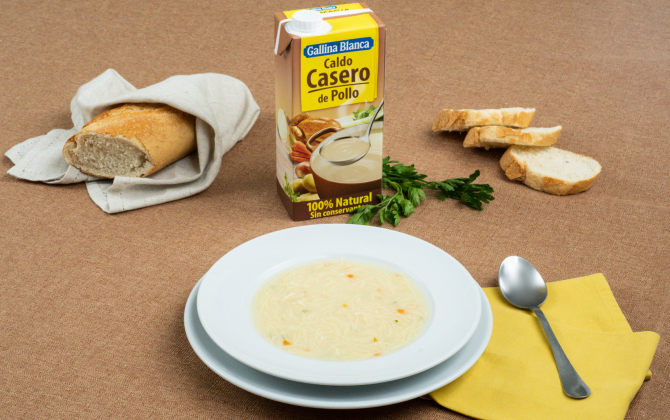Sopa de fideos-image