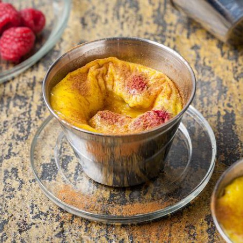 Crème brûlée con frambuesas
