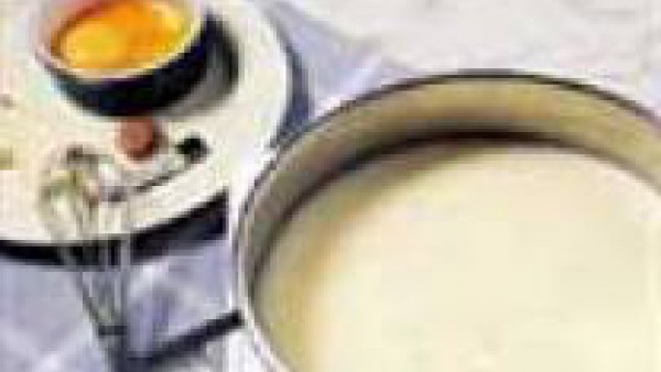 Tercer paso crema de patatas y esparragos
