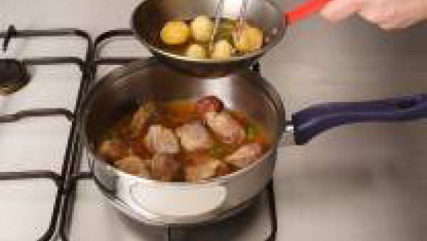 Tercer paso carne guisada con patatas