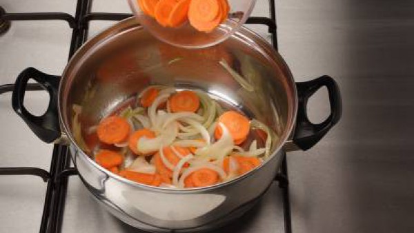 Primer paso crema de zanahorias al perfume de naranja