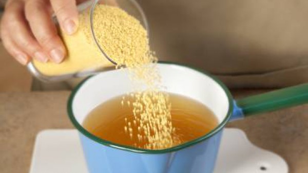 receta_ensalada de cous cous_paso 1_gallina blanca