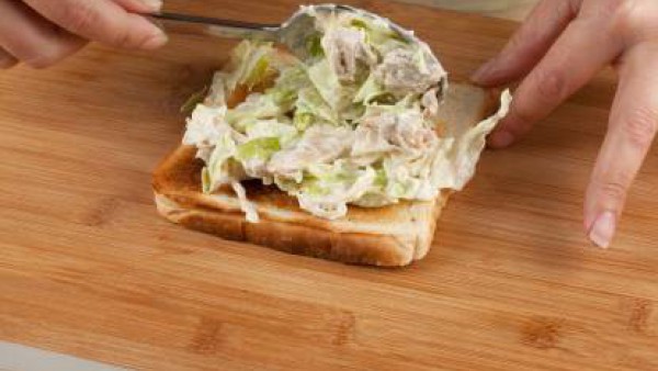 Sándwich de pollo | Recetas Gallina Blanca Sándwich de pollo | Recetas Gallina Blanca