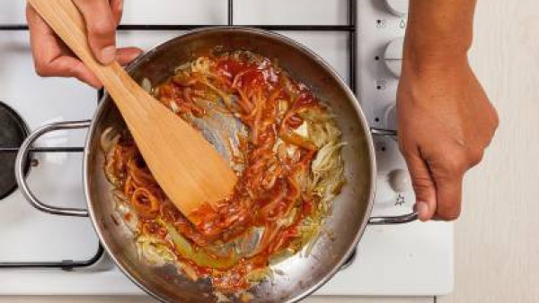 Cómo preparar Montadito de cebolla gratinada - paso 2