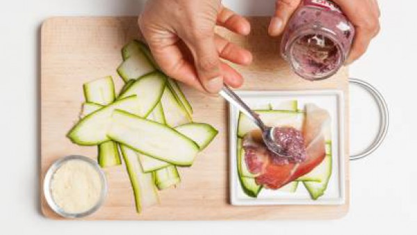 Cómo preparar Milhojas de calabacín y jamón- Paso 3