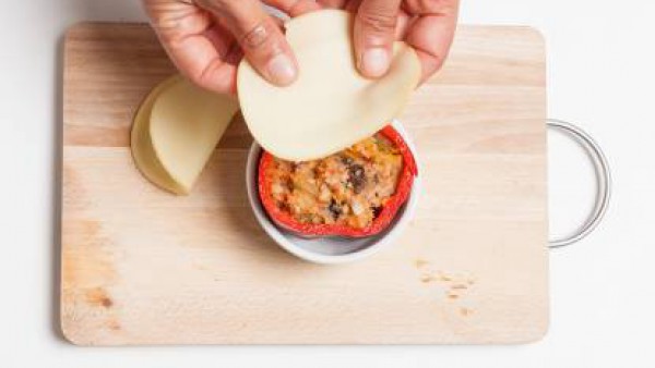 Cómo preparar Pimientos rellenos. Paso 3