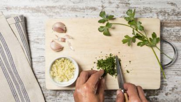 Cómo preparar Merluza en salsa verde- Paso 2
