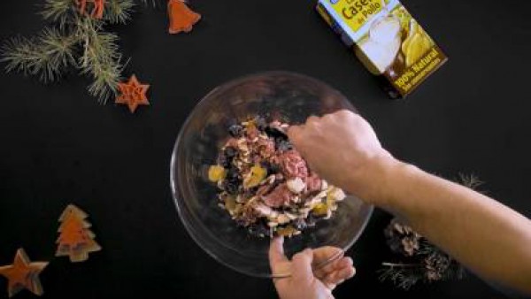 Cómo preparar Pollo relleno al horno - Paso 1