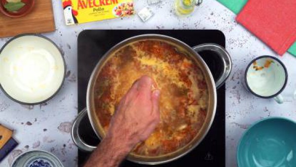 Segundo paso papas con chistorra y champiñones