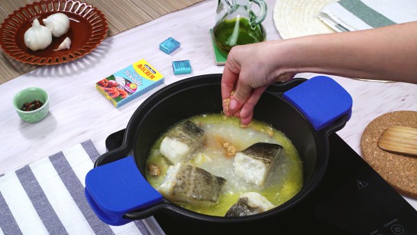 receta_bacalao en salsa verde_paso 2_gallina blanca