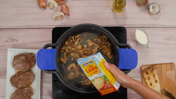 Solomillo en salsa de champiñones Paso 2