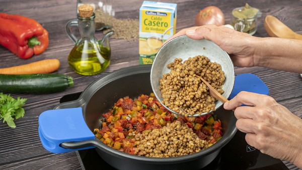 Lentejas con verduras y chorizo Paso 2