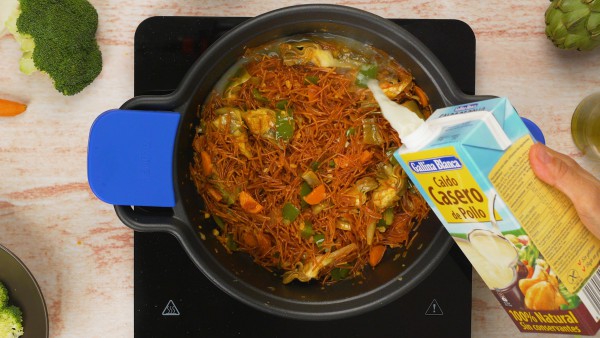 tercer-paso-fideos-con-pollo-y-verduras