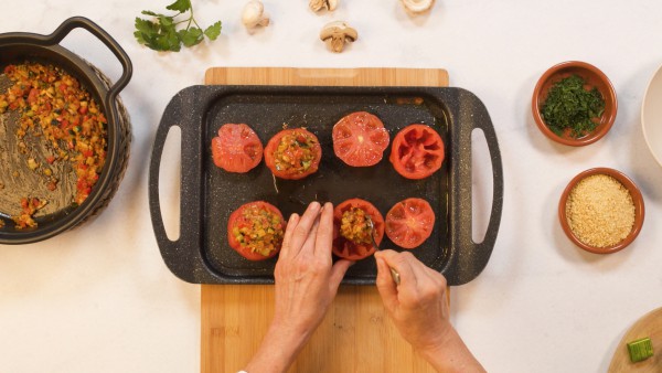 Paso 3 tomates rellenos de verduras