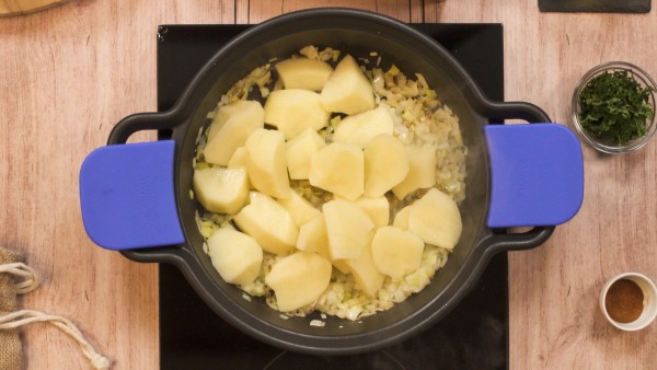 Paso 1 patatas con congrio
