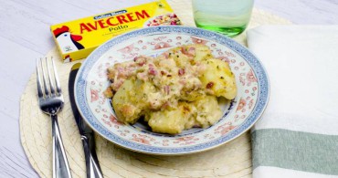 Patatas Asadas Rellenas De Bacon Y Queso | Recetas Gallina Blanca