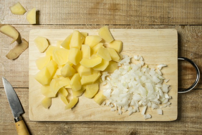 chascar las patatas